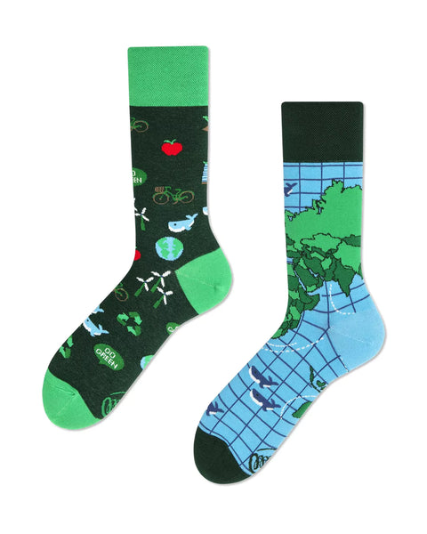 Save The Planet Mismatch Socks